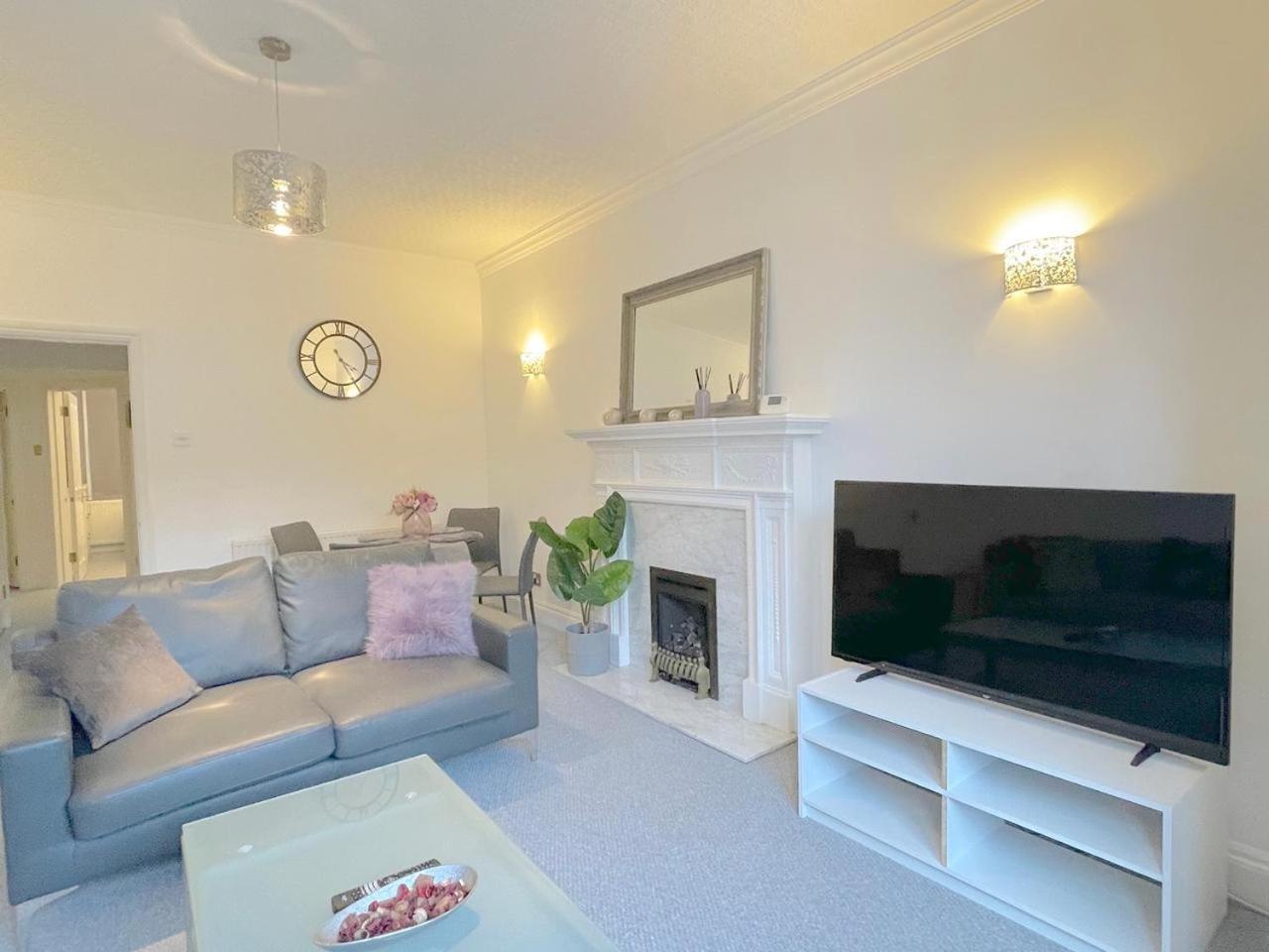 Luxury Apartment In Paddington Londres Exterior foto